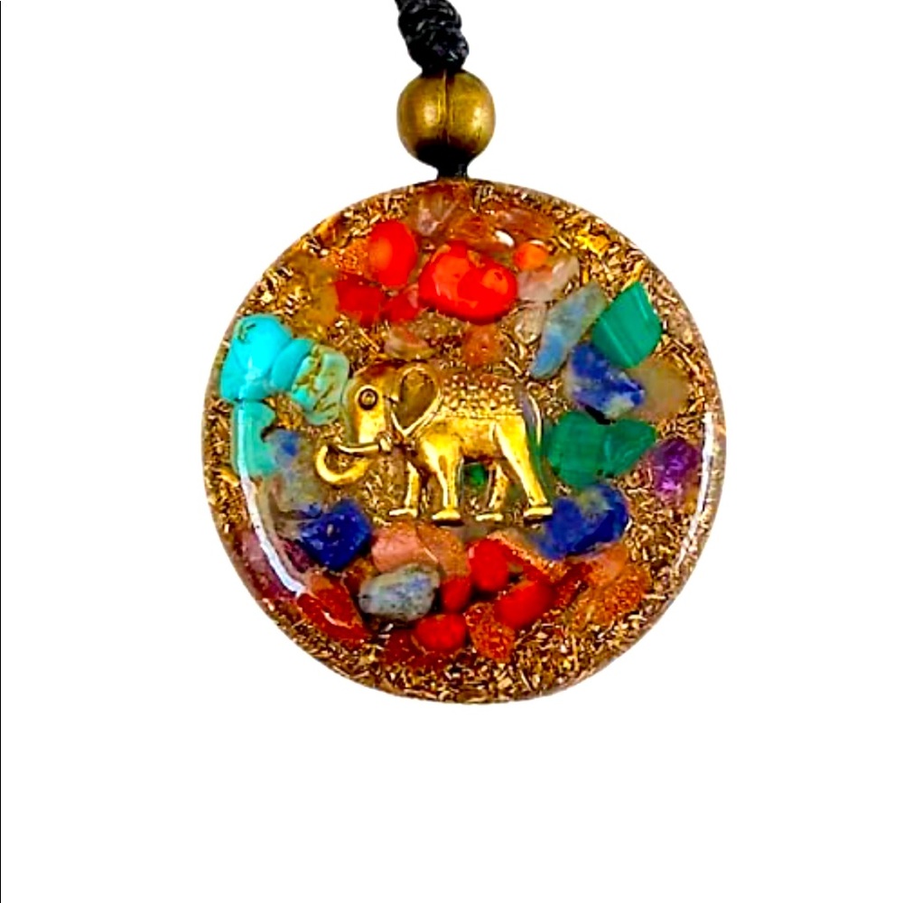 Chakra balancing jewels comes in multiple designs